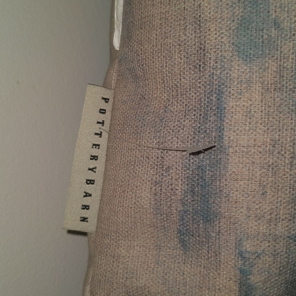 Pottery Barn All Over Print Nautical Sailboard Throw Pillow - Picture 6 of 10